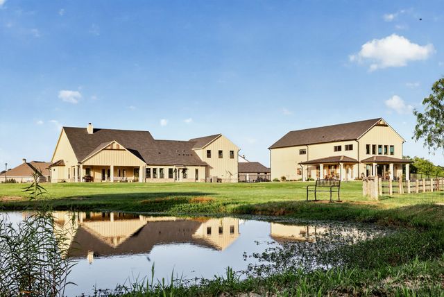 985 Vest Lane, Pilot Point, TX 76258