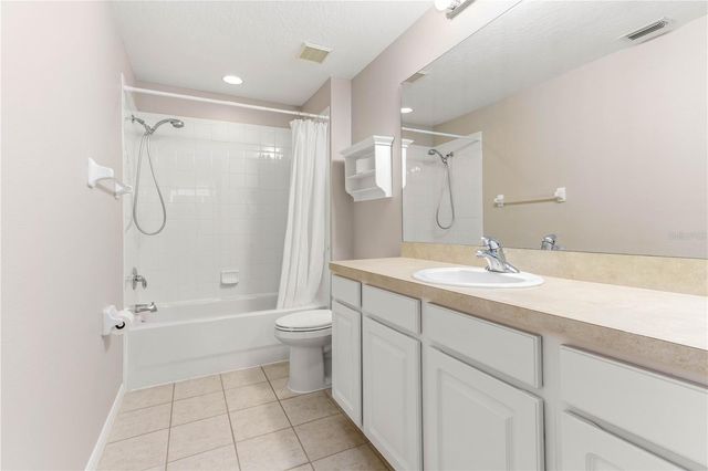 3326 COVERED BRIDGE DRIVE W, Dunedin, FL 34698