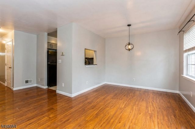 1148 W 7Th St, Plainfield City, NJ 07063