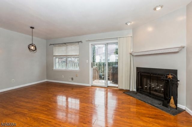 1148 W 7Th St, Plainfield City, NJ 07063