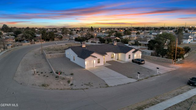 624 Hesse Drive, Socorro, TX 79927