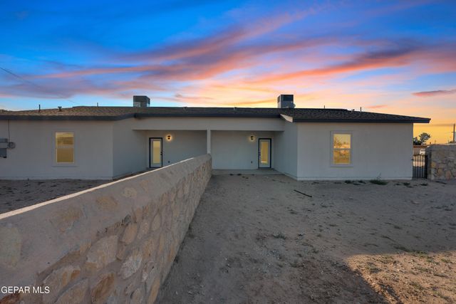 624 Hesse Drive, Socorro, TX 79927