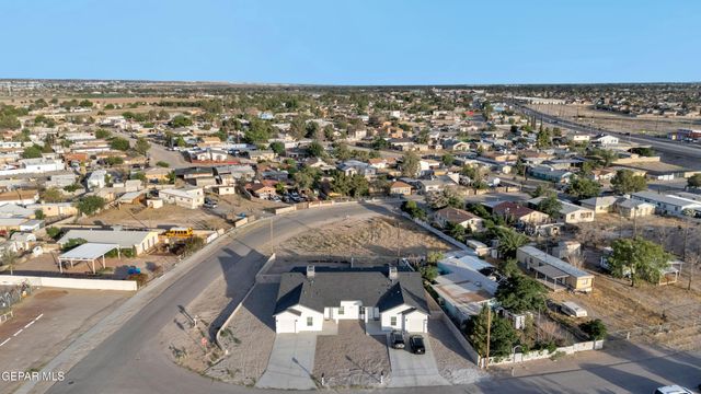 624 Hesse Drive, Socorro, TX 79927