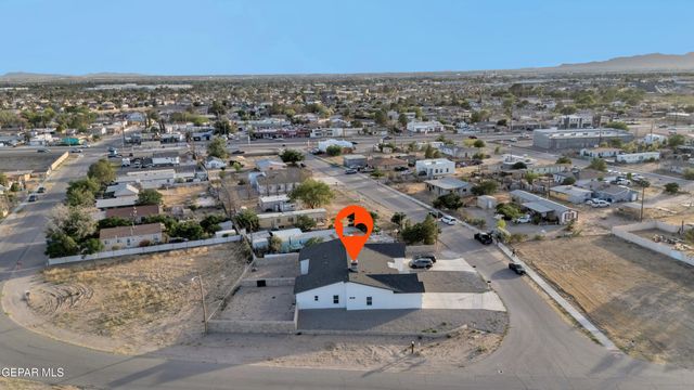 624 Hesse Drive, Socorro, TX 79927