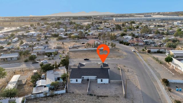 624 Hesse Drive, Socorro, TX 79927