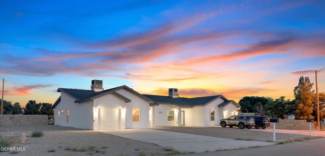 624 Hesse Drive, Socorro, TX 79927