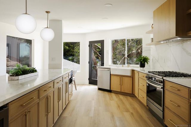 2861 Brant st., San Diego, CA 92103