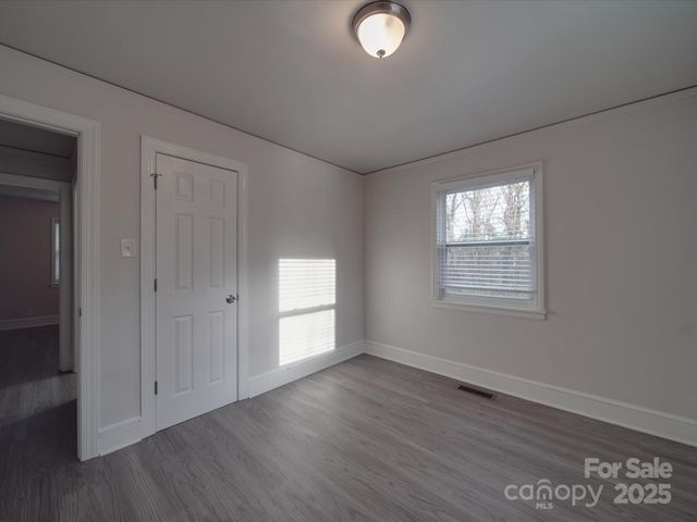 2996 Shady Lane, Charlotte, NC 28208