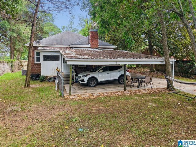 404 2ND AVENUE S, Clanton, AL 35045