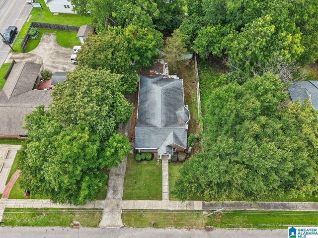 404 2ND AVENUE S, Clanton, AL 35045