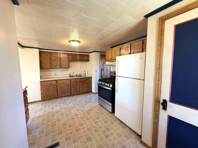 170 Main Street E, Laporte, MN 56461