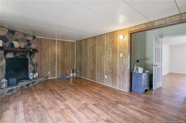 671 Newport Road, Fayetteville, NC 28314