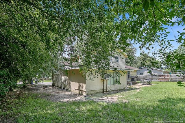 671 Newport Road, Fayetteville, NC 28314