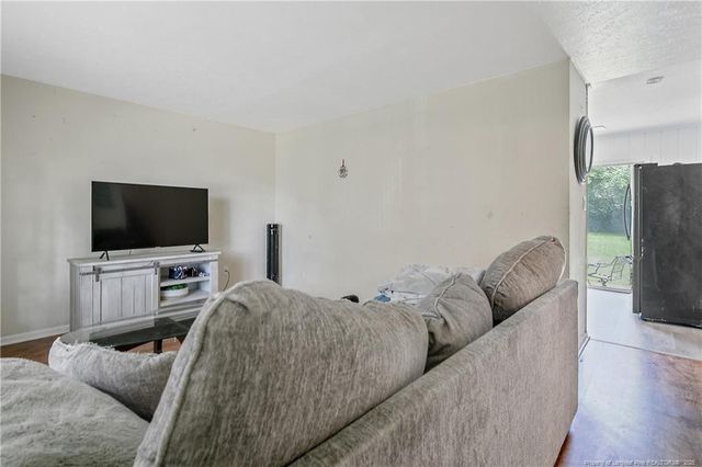 671 Newport Road, Fayetteville, NC 28314