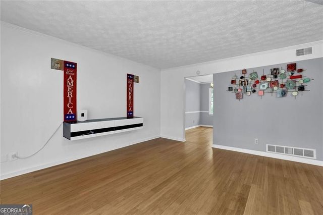 4341 Five Forks Trickum Road Road SW, Lilburn, GA 30047