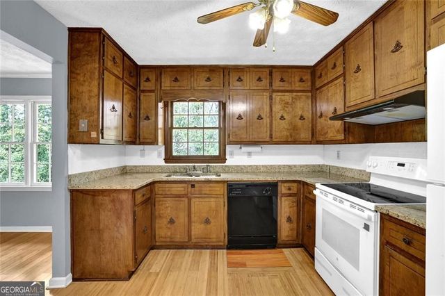 4341 Five Forks Trickum Road Road SW, Lilburn, GA 30047