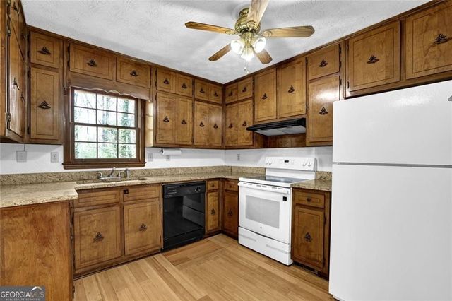 4341 Five Forks Trickum Road Road SW, Lilburn, GA 30047