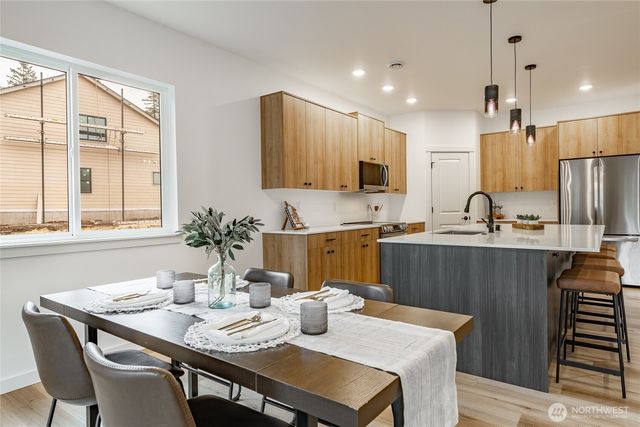 3010 Cedar View Way, Blaine, WA 98230