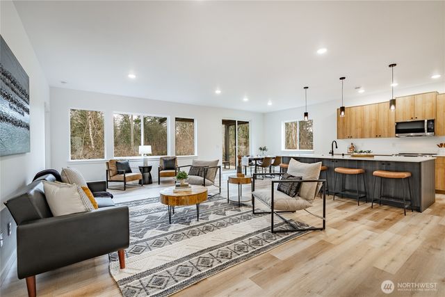 3010 Cedar View Way, Blaine, WA 98230