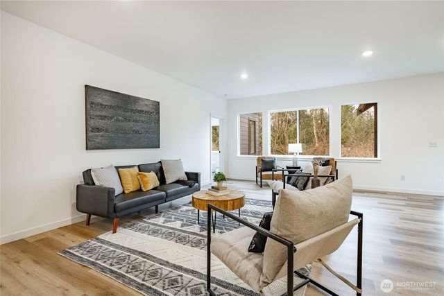 3010 Cedar View Way, Blaine, WA 98230