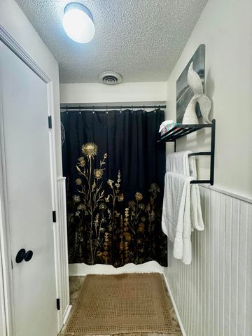 204 Chamblee Road, Walterboro, SC 29488