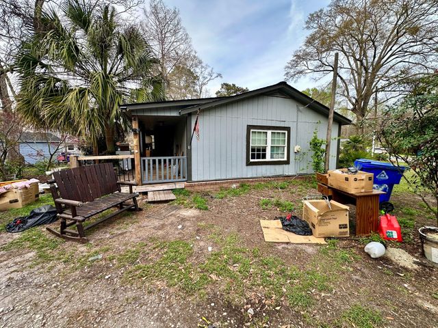 916 Leonard Drive, Johns Island, SC 29455