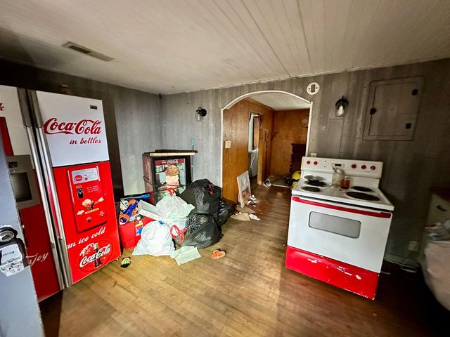 916 Leonard Drive, Johns Island, SC 29455