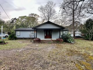 916 Leonard Drive, Johns Island, SC 29455