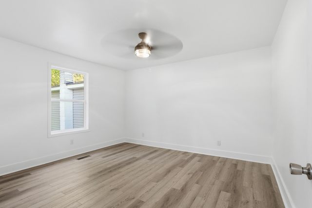 711 W James Avenue, Rossville, GA 30741