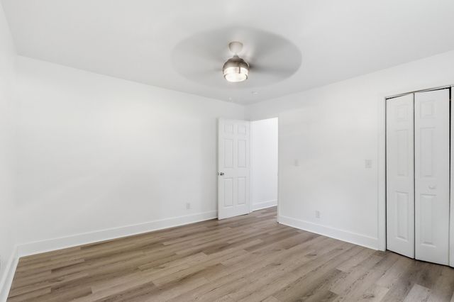 711 W James Avenue, Rossville, GA 30741