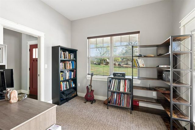 9951 S Coltrane Road, Guthrie, OK 73044