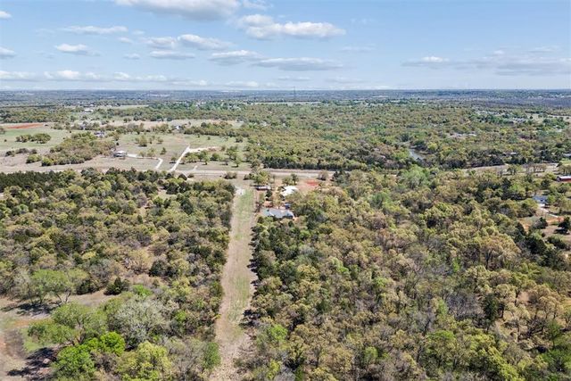 9951 S Coltrane Road, Guthrie, OK 73044