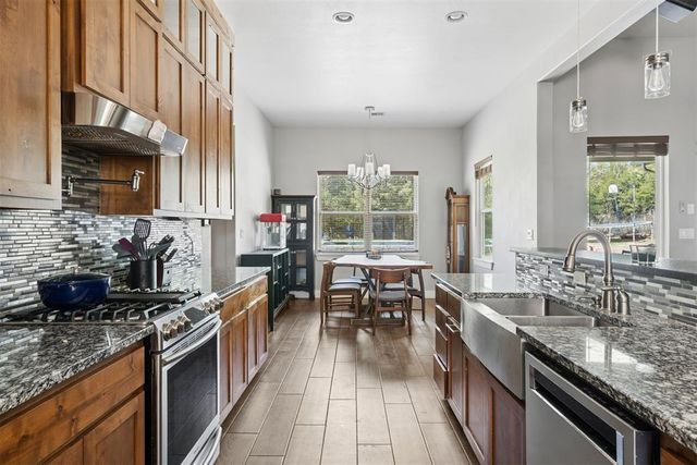 9951 S Coltrane Road, Guthrie, OK 73044