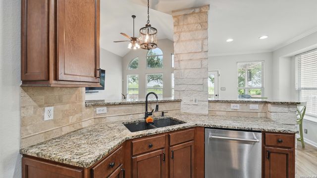 314 cascades, Cibolo, TX 78108