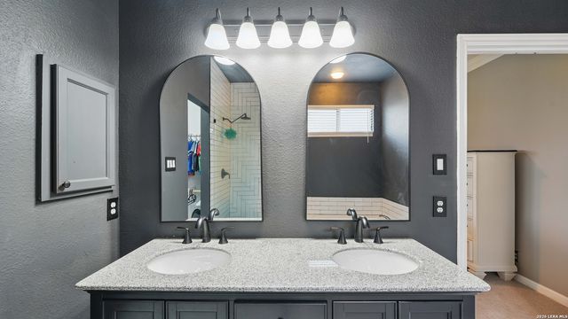 314 cascades, Cibolo, TX 78108