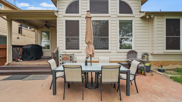 314 cascades, Cibolo, TX 78108