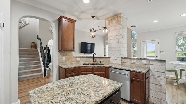 314 cascades, Cibolo, TX 78108