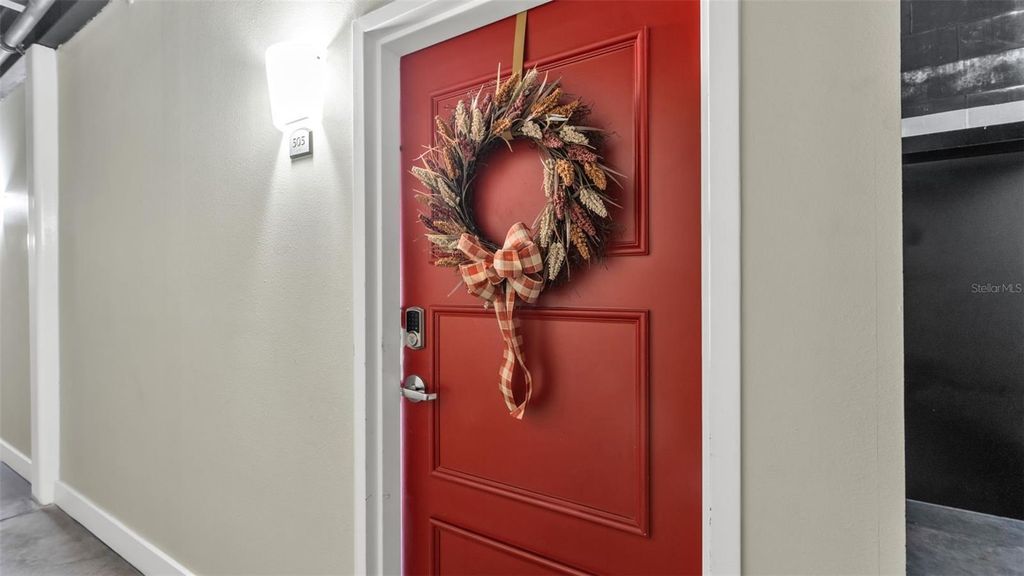 Image 32 of property listing at 125 N KENTUCKY AVENUE 505, Lakeland, FL 33801