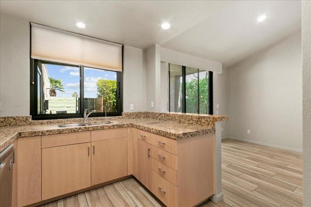 2995 Sundance Circle E, Palm Springs, CA 92262