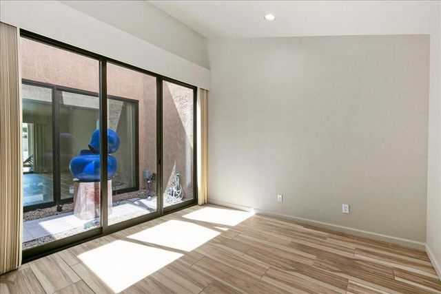 2995 Sundance Circle E, Palm Springs, CA 92262