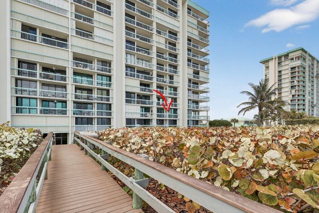 9940 S Ocean Drive 202, Jensen Beach, FL 34957