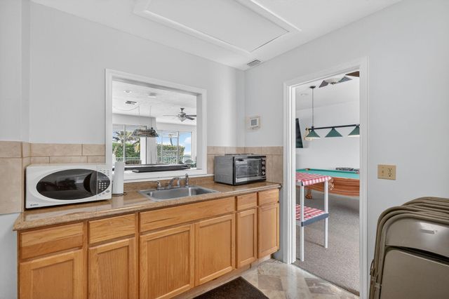 9940 S Ocean Drive 202, Jensen Beach, FL 34957