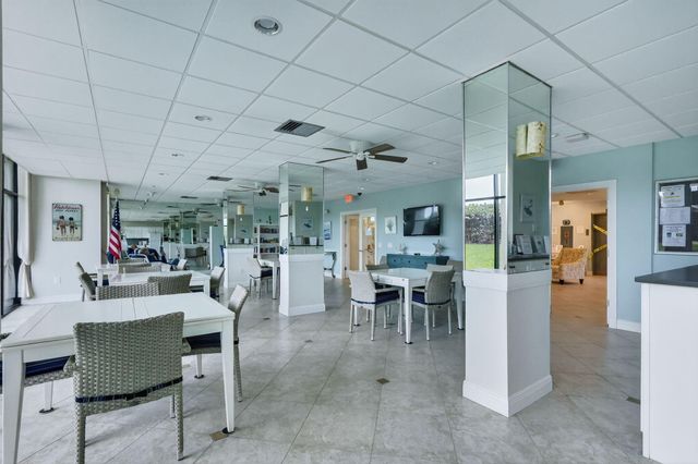 9940 S Ocean Drive 202, Jensen Beach, FL 34957