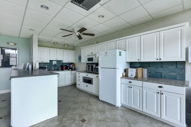 9940 S Ocean Drive 202, Jensen Beach, FL 34957