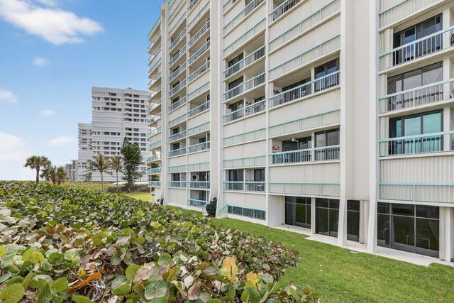 9940 S Ocean Drive 202, Jensen Beach, FL 34957