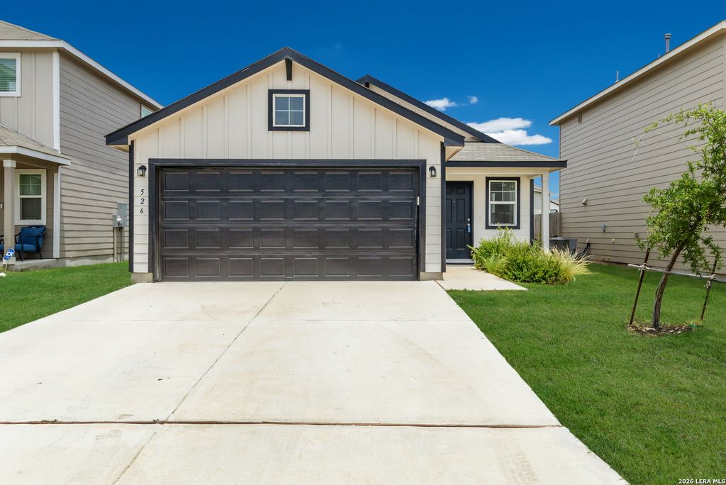 526 Wild Olive Way, San Antonio, TX 78219