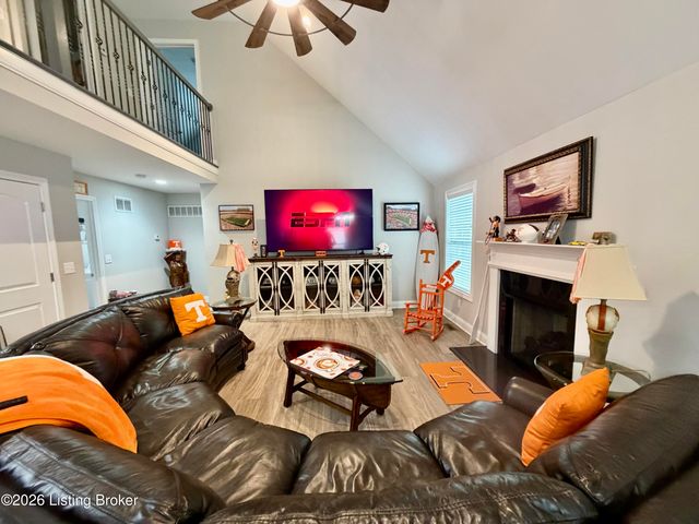 3036 Barlows Brook Rd, Shelbyville, KY 40065