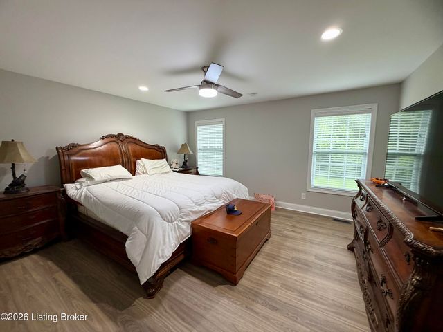 3036 Barlows Brook Rd, Shelbyville, KY 40065