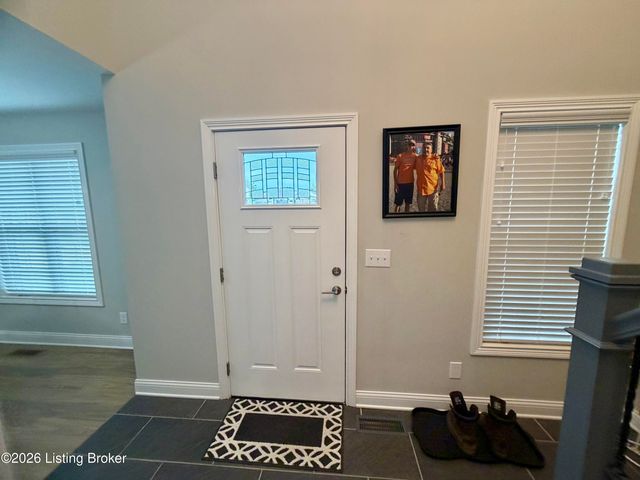 3036 Barlows Brook Rd, Shelbyville, KY 40065