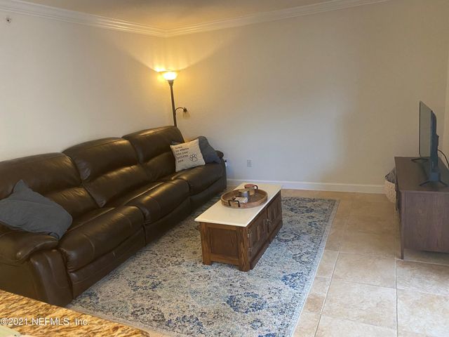 108 LAGUNA VILLA Boulevard D25, Jacksonville Beach, FL 32250